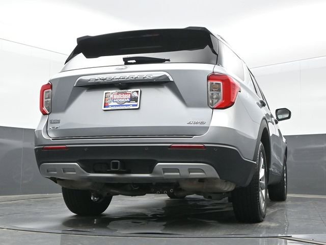 Used 2023 Ford Explorer XLT w/ Equipment Group 202A AWD/4WD image 24