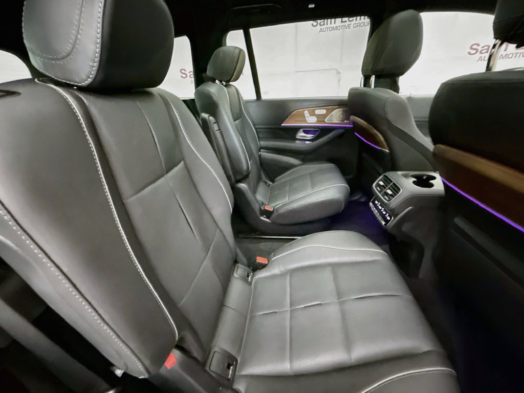 Used 2024 Mercedes-Benz GLS 580 4MATIC image 29
