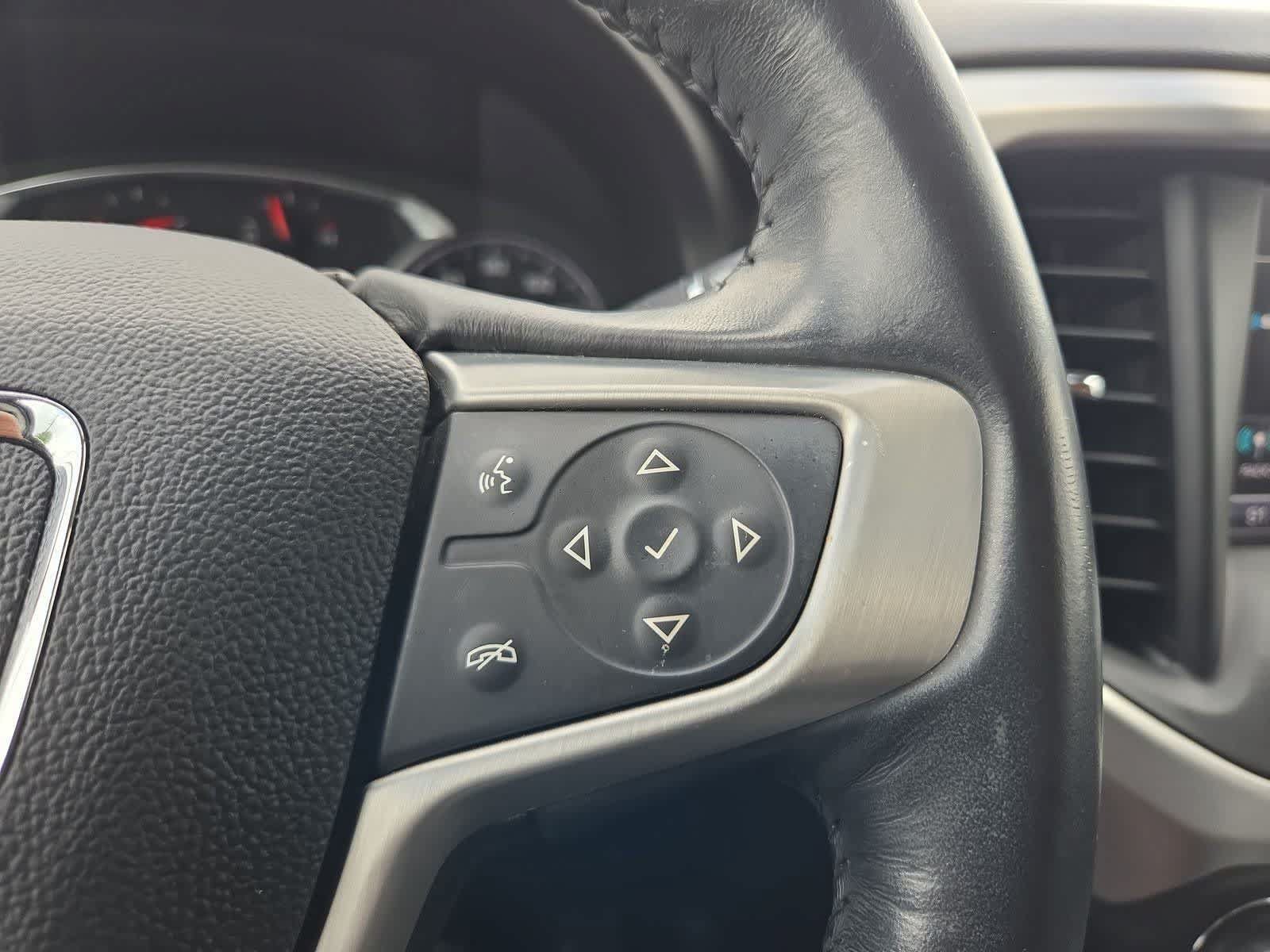 Used 2018 GMC Acadia SLT FWD image 23