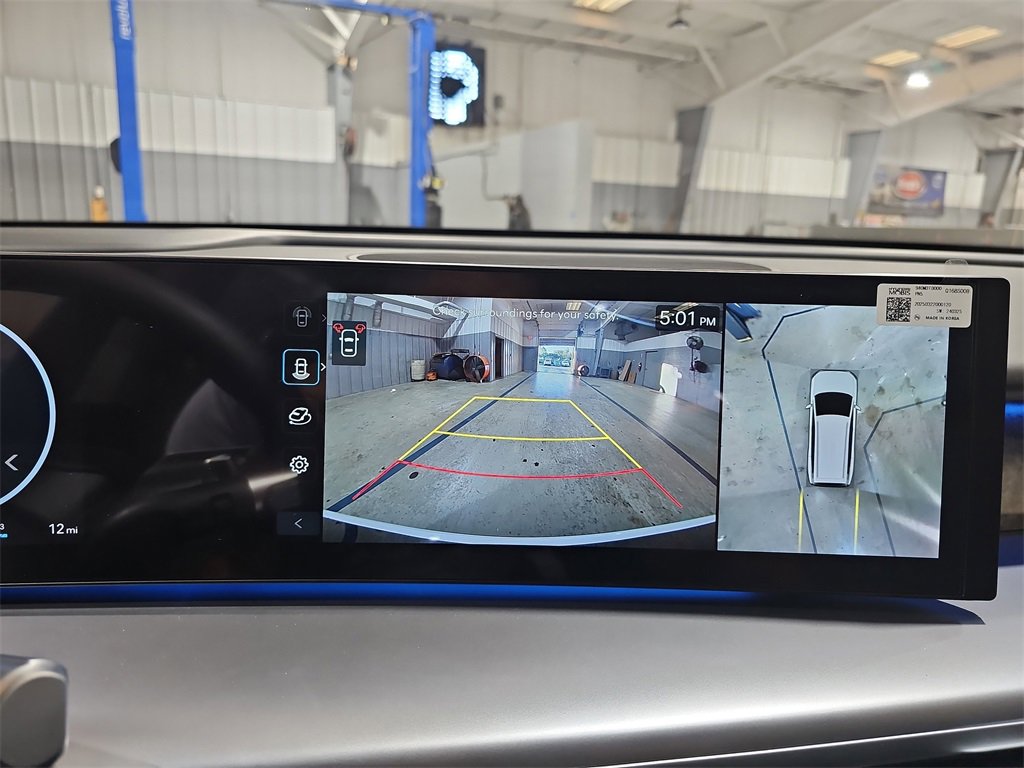 New 2026 Hyundai Ioniq 9 Calligraphy image 23