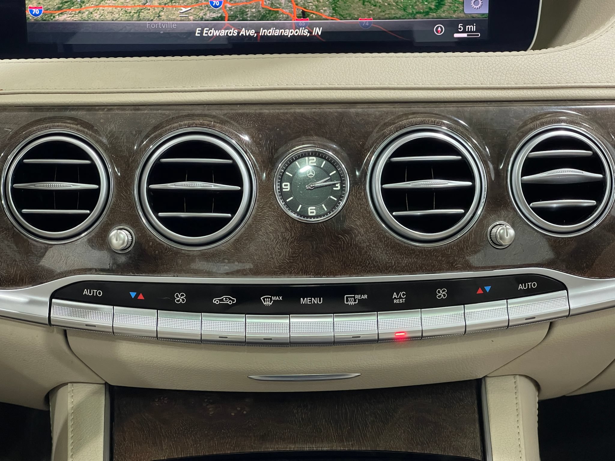 Used 2018 Mercedes-Benz S 450 4MATIC Sedan image 25