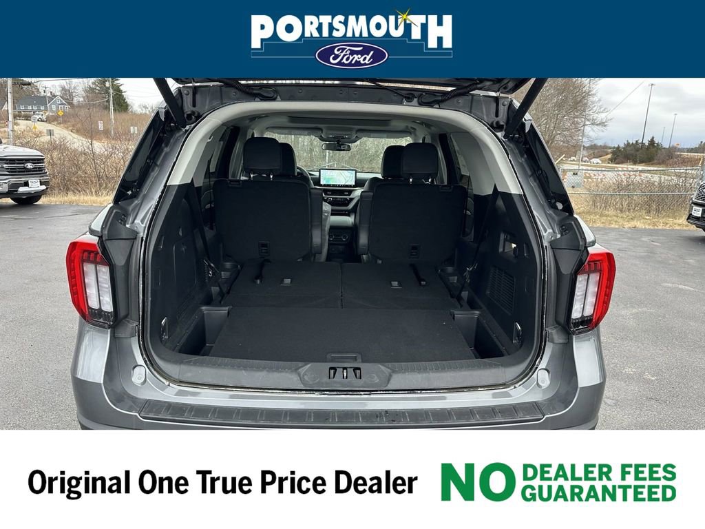New 2025 Ford Explorer Active w/ Active Comfort Package image 17