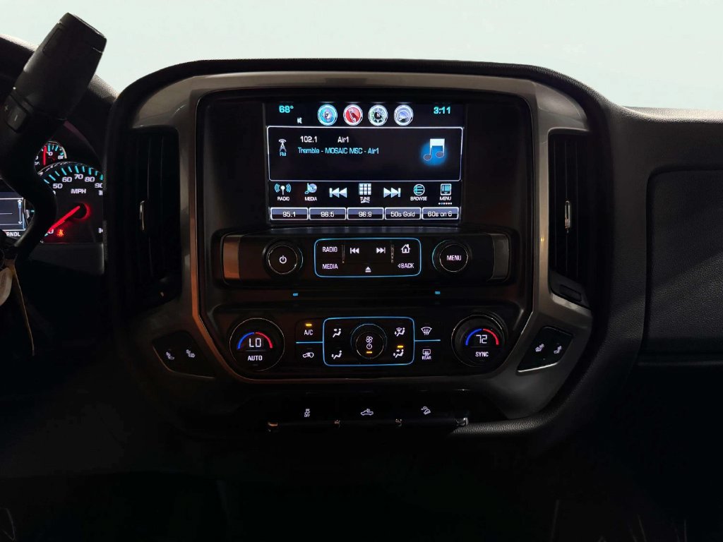 Used 2017 Chevrolet Silverado 1500 LT w/ All Star Edition AWD/4WD image 13