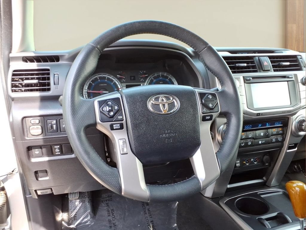 Used 2018 Toyota 4Runner Limited RWD image 3