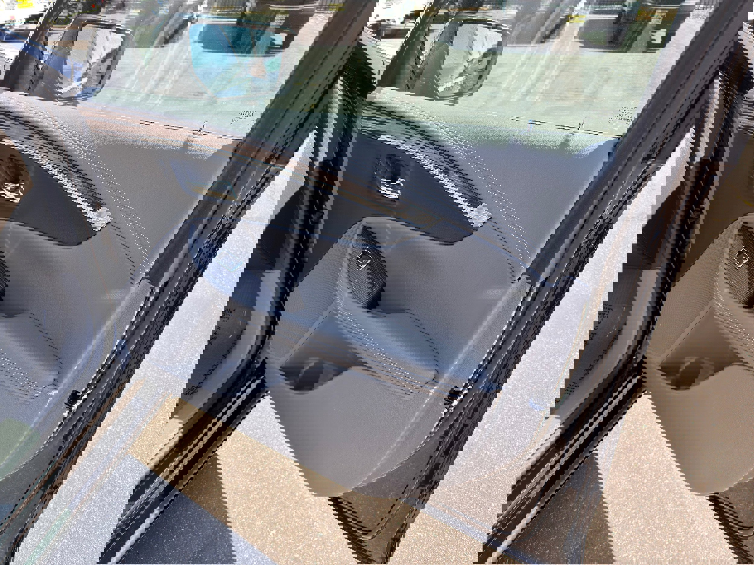 Used 2018 Chevrolet Impala LS image 11