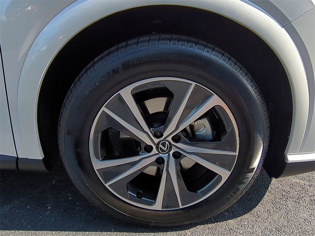 Used 2025 Lexus RX 350h image 11