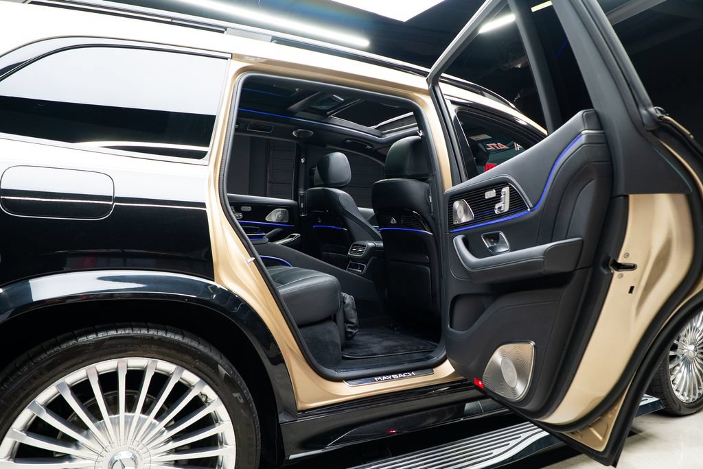 Used 2023 Mercedes-Benz Maybach GLS 600 4MATIC image 65
