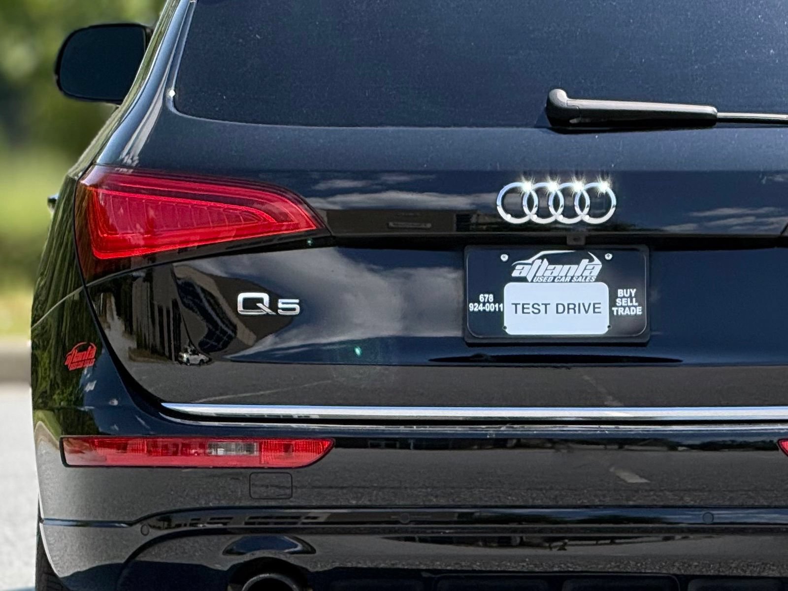 Used 2017 Audi Q5 2.0T Premium Plus w/ Technology Package AWD/4WD image 16