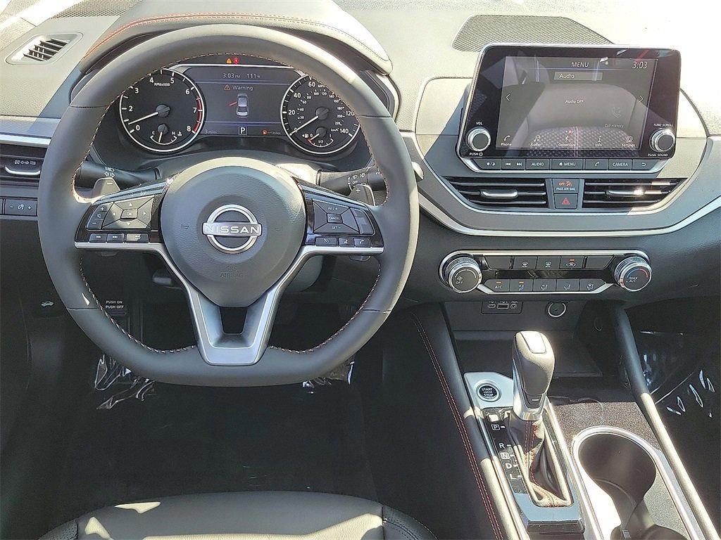 New 2025 Nissan Altima 2.5 SR image 8