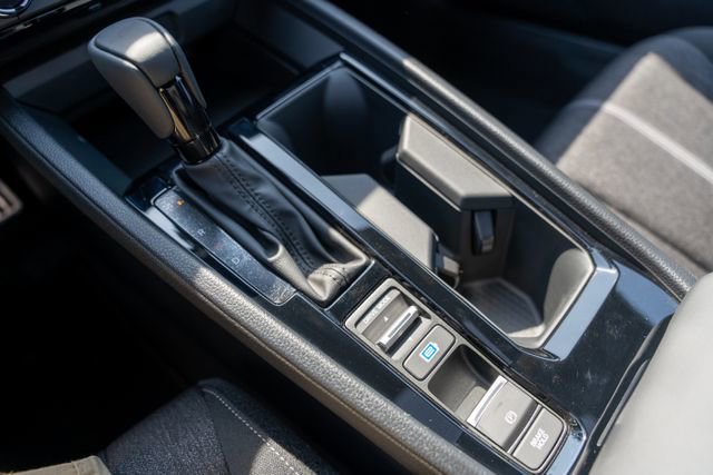 Used 2025 Honda Accord Sport image 31