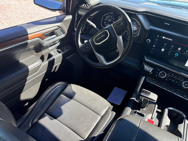 Used 2024 GMC Sierra 1500 Denali w/ Technology Package AWD/4WD image 21