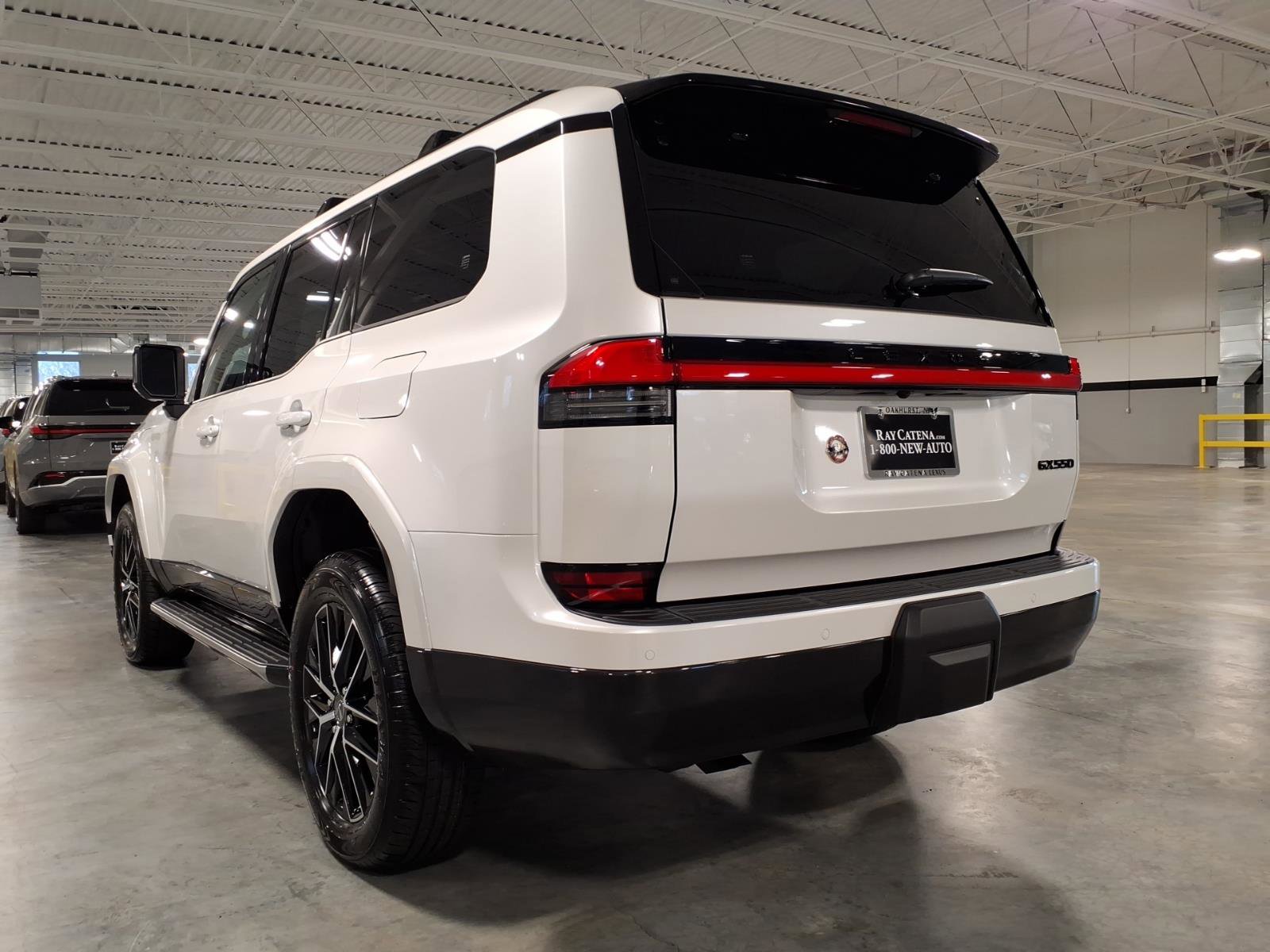 New 2026 Lexus GX 550 AWD/4WD image 14