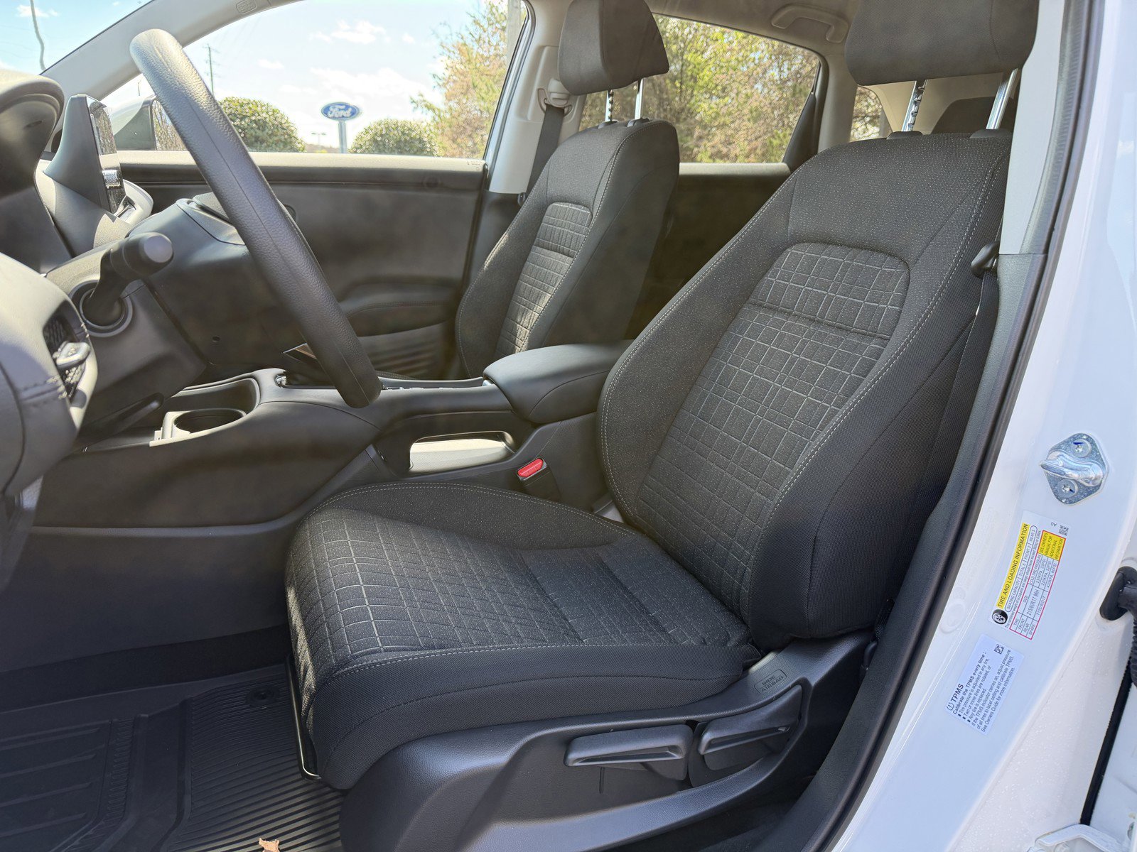 New 2026 Honda HR-V LX image 16