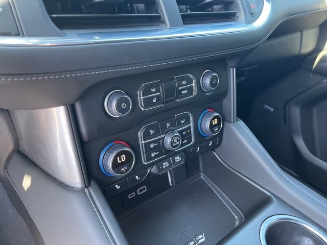 Used 2024 Chevrolet Tahoe Z71 w/ Luxury Package AWD/4WD image 27
