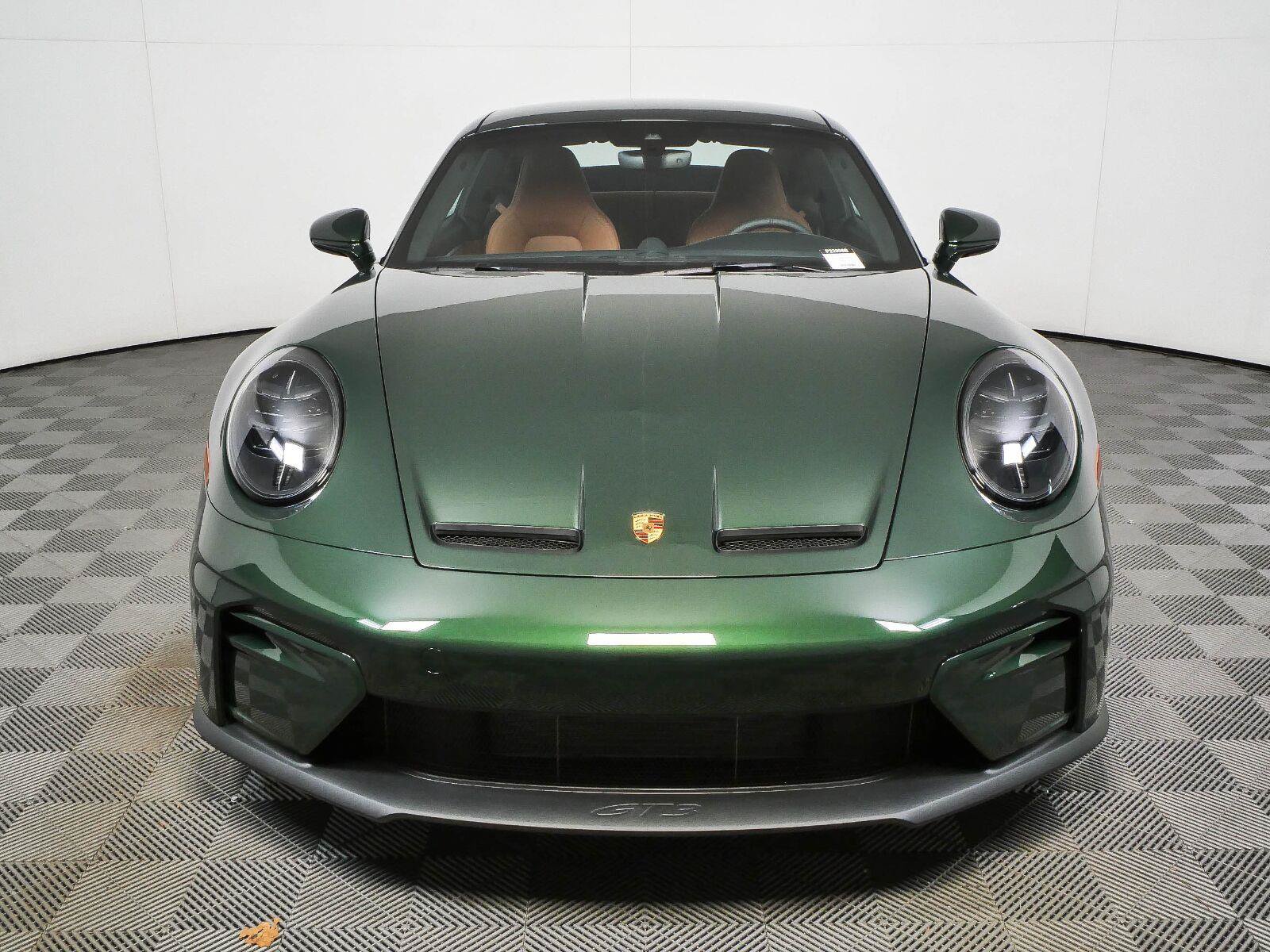 Certified 2026 Porsche 911 GT3 RWD image 31