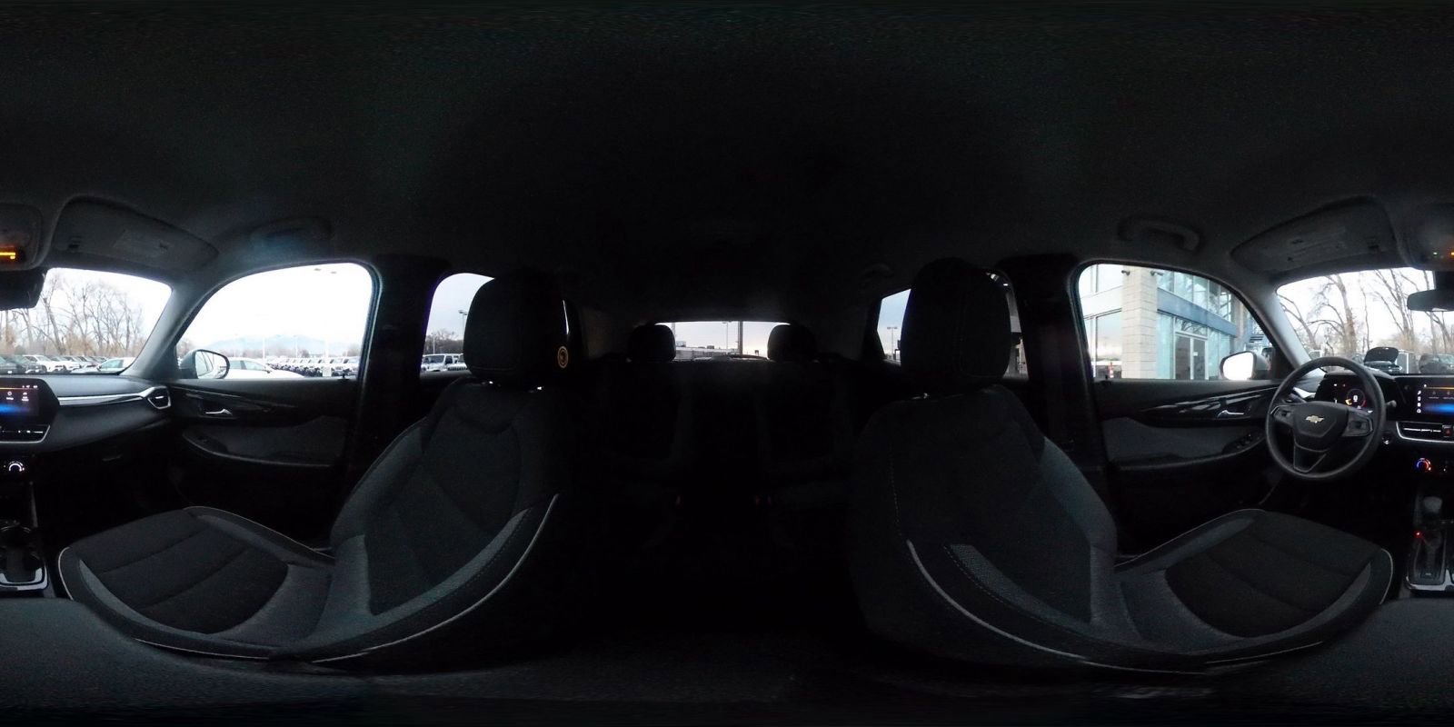 Used 2025 Chevrolet TrailBlazer LT image 40