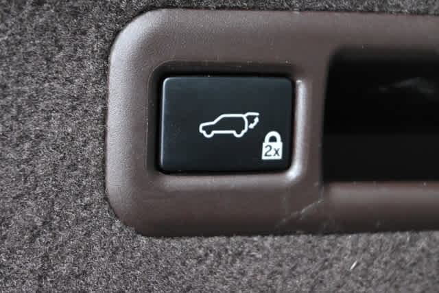 Used 2018 Lexus RX 450hL Premium w/ Premium Package image 10