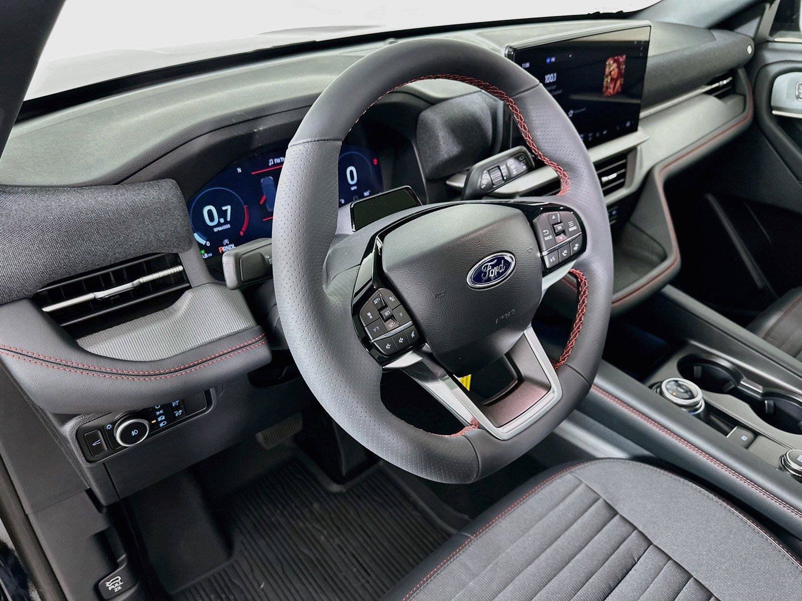 New 2026 Ford Explorer ST-Line w/ ST-Line Street Pack AWD/4WD image 25