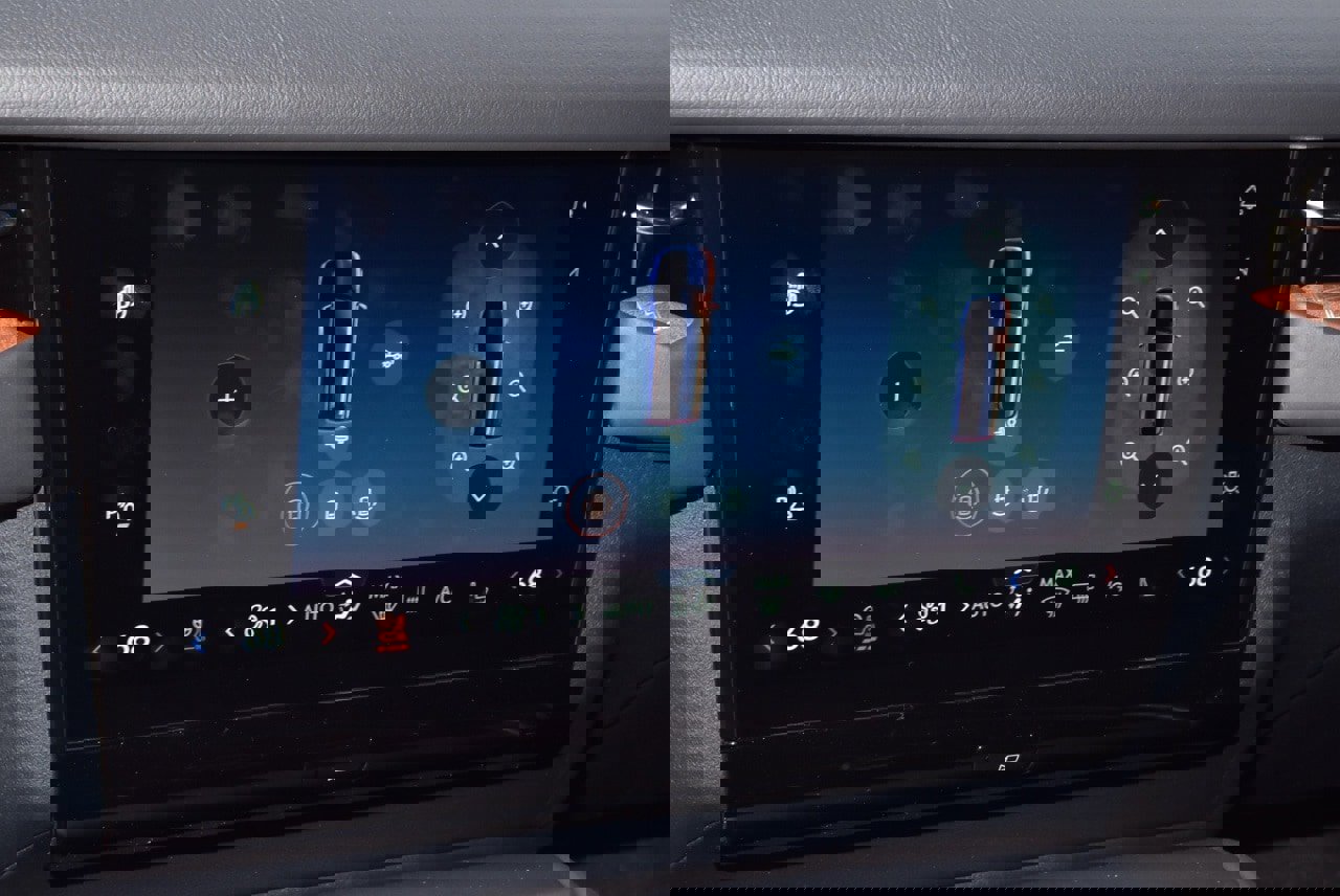 New 2025 Lincoln Navigator L Black Label image 32