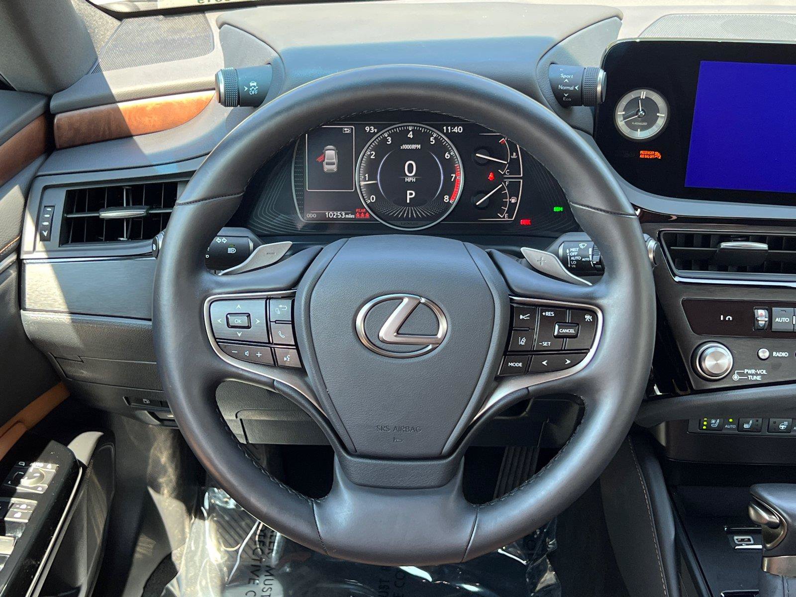 Certified 2025 Lexus ES 350 w/ Premium Package FWD image 24