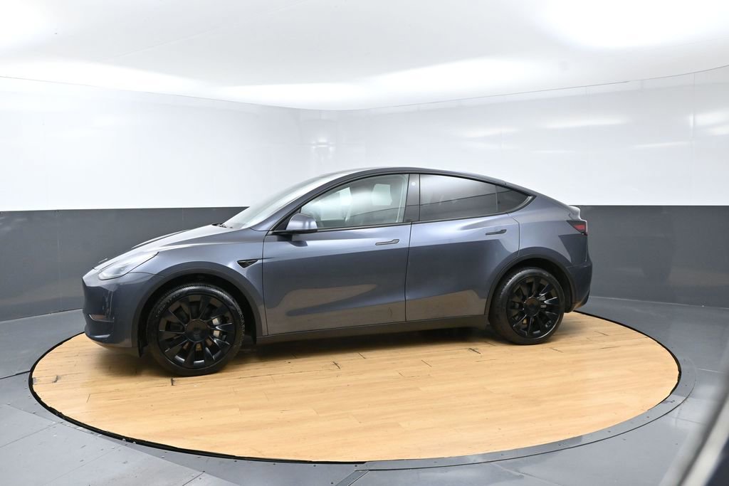 Used 2023 Tesla Model Y Long Range AWD/4WD image 8
