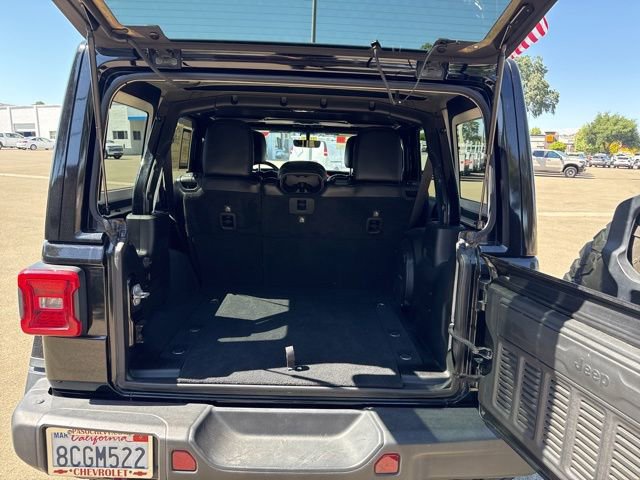 Used 2018 Jeep Wrangler Unlimited Rubicon AWD/4WD image 7