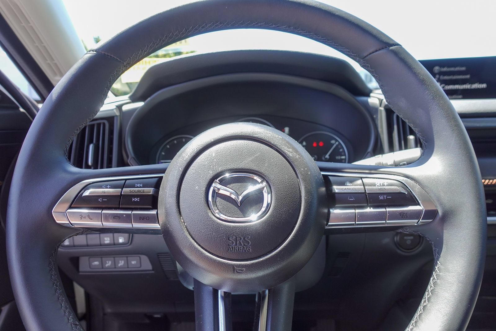 Used 2025 MAZDA CX-50 AWD 2.5 Hybrid w/ Premium Pkg image 19