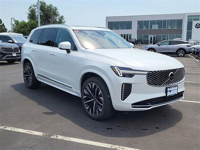 New 2026 Volvo XC90 T8 Plus image 7