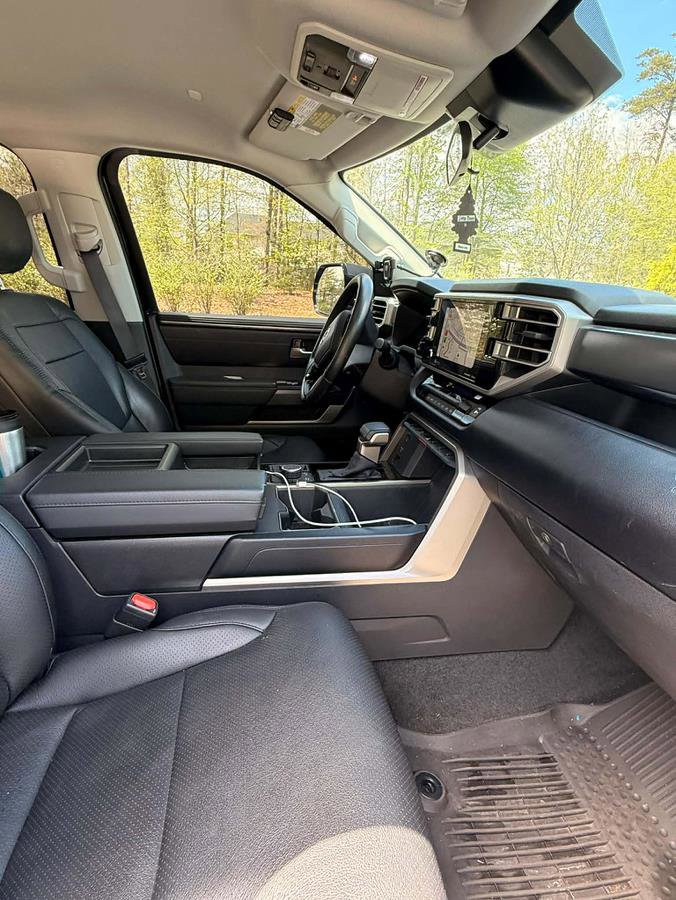 Used 2024 Toyota Tundra SR5 w/ SR5 Convenience Package AWD/4WD image 12