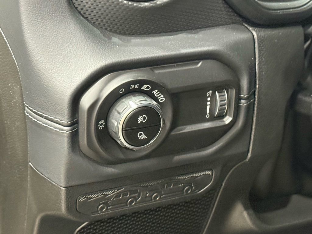 New 2026 Jeep Gladiator Mojave AWD/4WD image 22