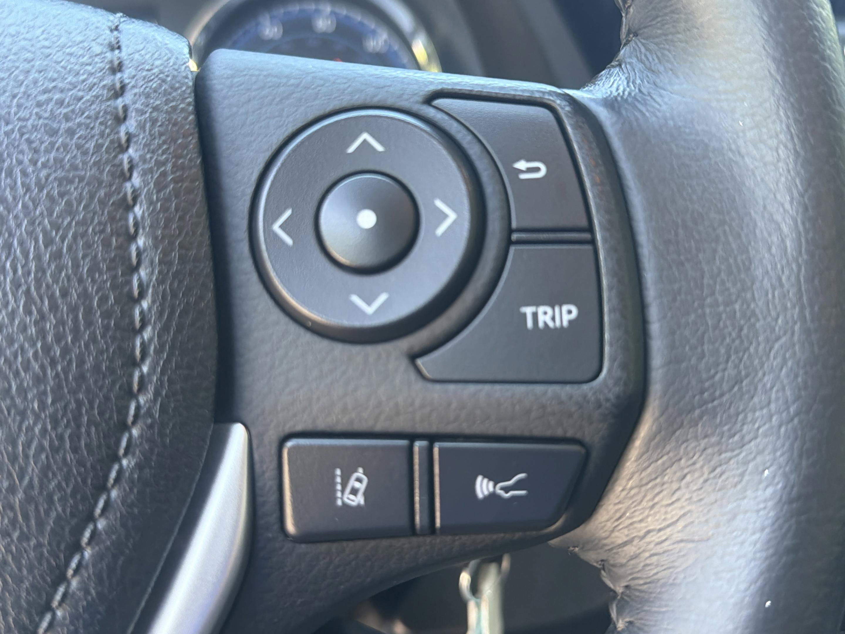Used 2019 Toyota Corolla SE FWD image 10