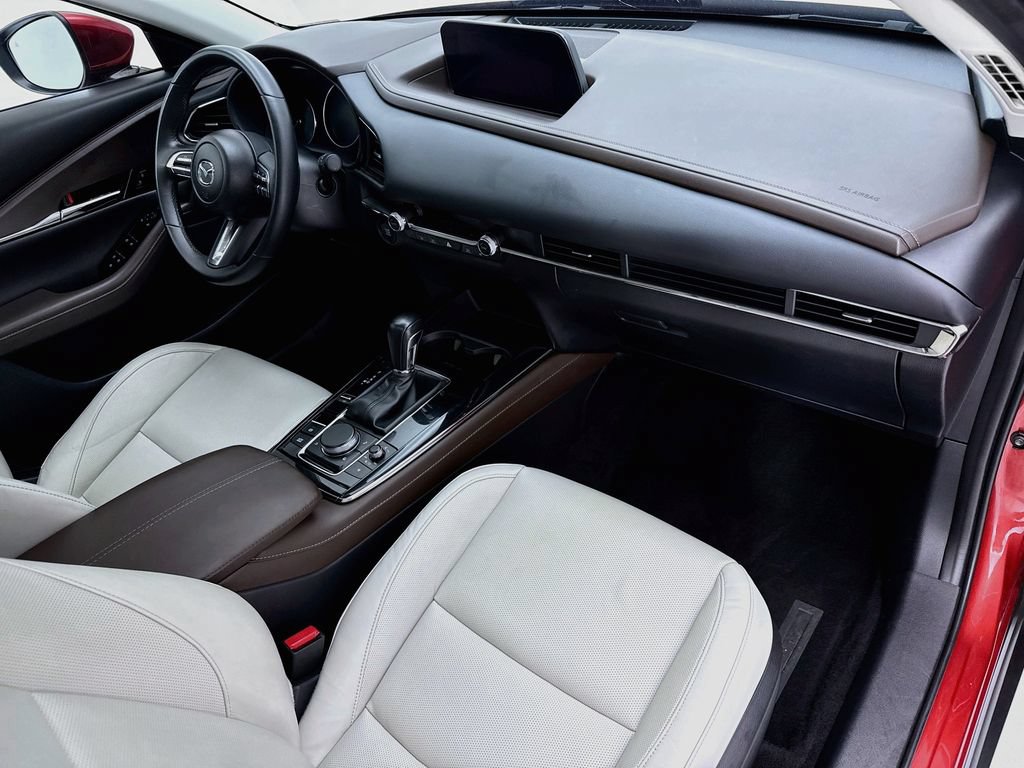 Used 2022 MAZDA CX-30 AWD 2.5 S w/ Premium Package image 16