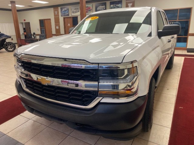 Used 2018 Chevrolet Silverado 1500 W/T image 1