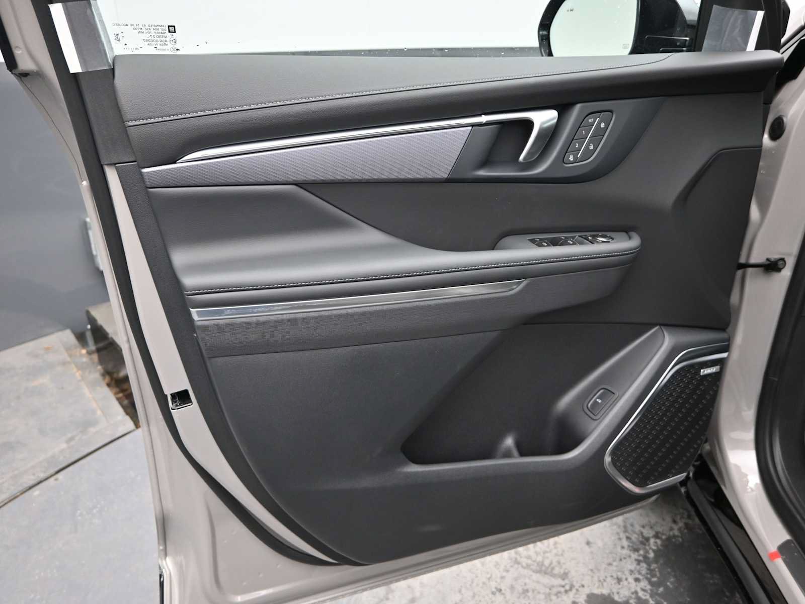 New 2026 Buick Enclave Sport Touring w/ Power Package image 23