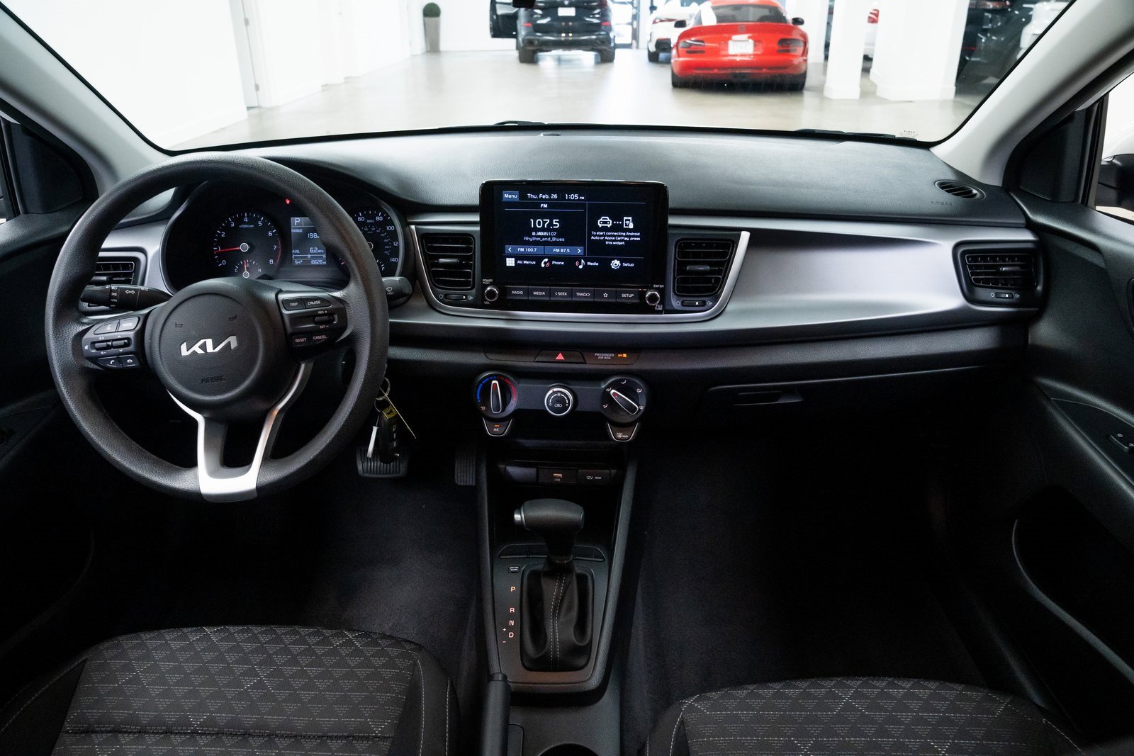 Used 2023 Kia Rio S image 9