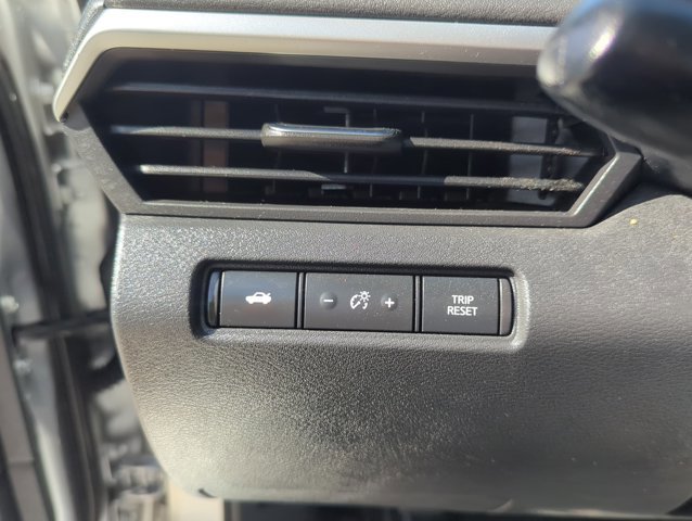 Used 2022 Nissan Altima 2.5 SV image 13