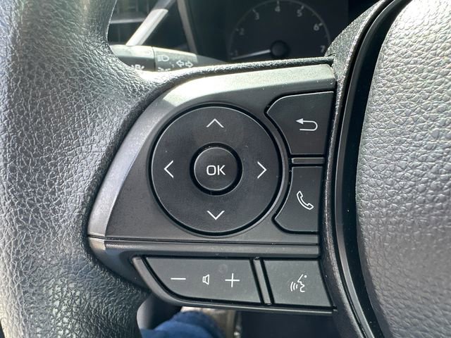 Certified 2023 Toyota Corolla LE image 32