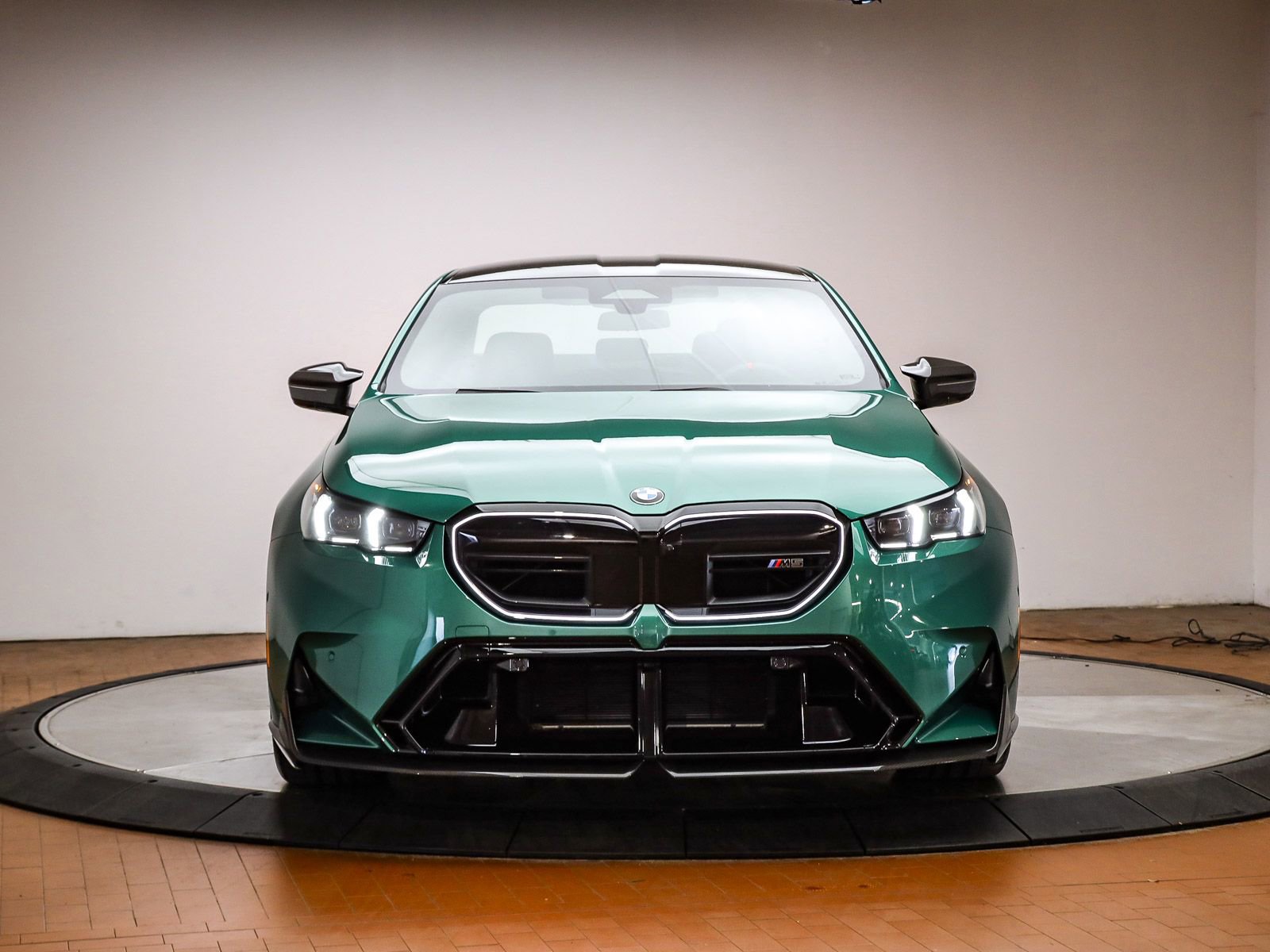 Used 2026 BMW M5 w/ Carbon Package image 6