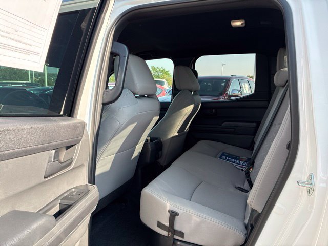 Used 2024 Toyota Tacoma SR5 AWD/4WD image 19