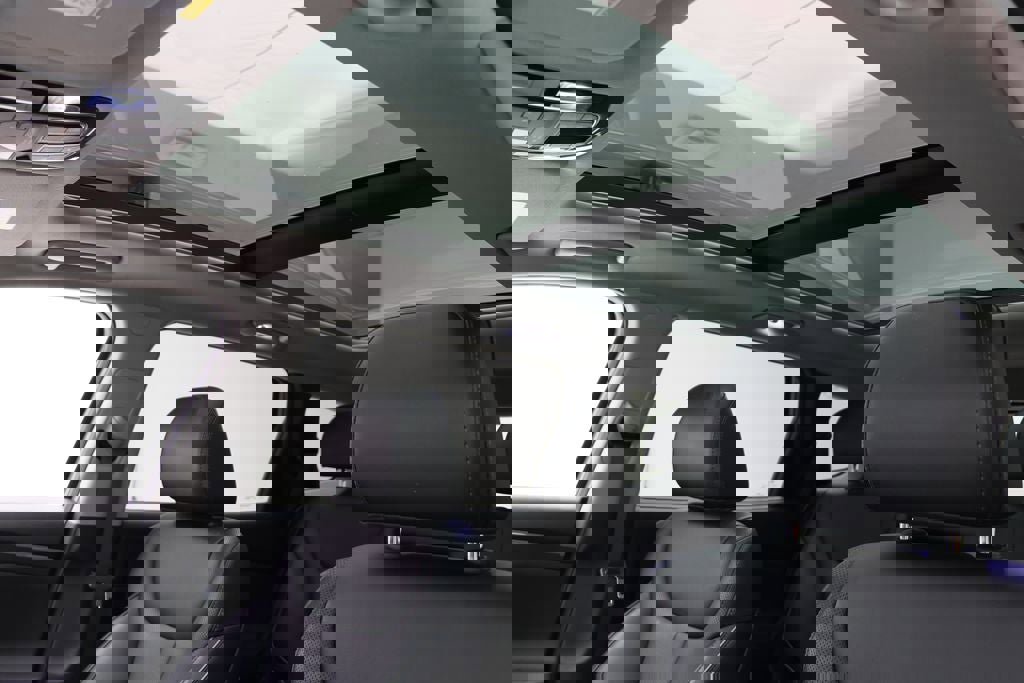 Used 2022 Hyundai Santa Fe SEL w/ Convenience + Premium Package image 14