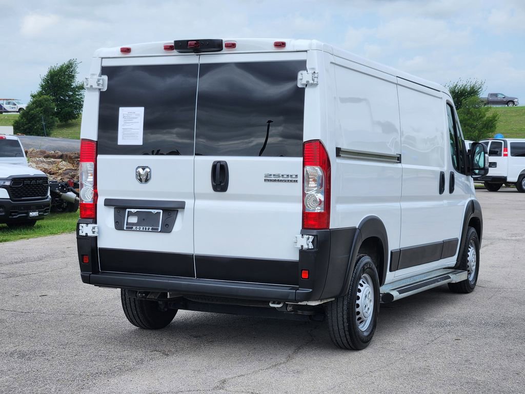 Used 2025 RAM ProMaster 2500 w/ U-Haul Equipment Group FWD image 5