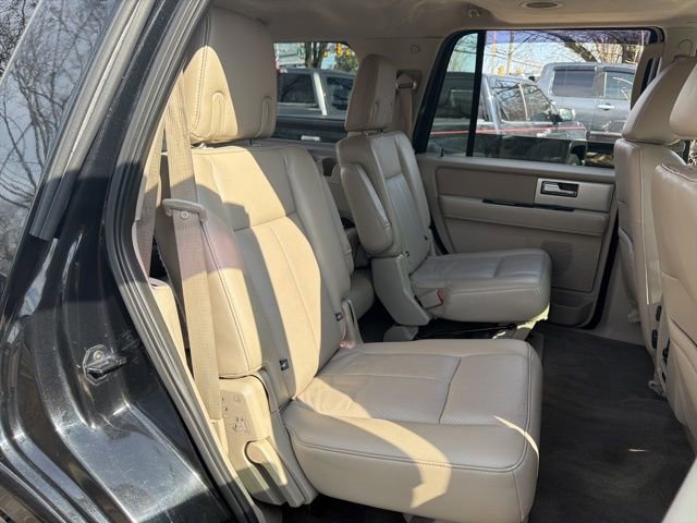 Used 2014 Ford Expedition Limited w/ Equipment Group 301A RWD image 11