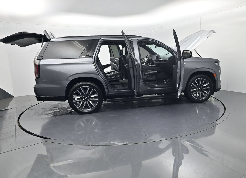 Used 2021 Cadillac Escalade Sport w/ Driver Assist Tech Package AWD/4WD image 70