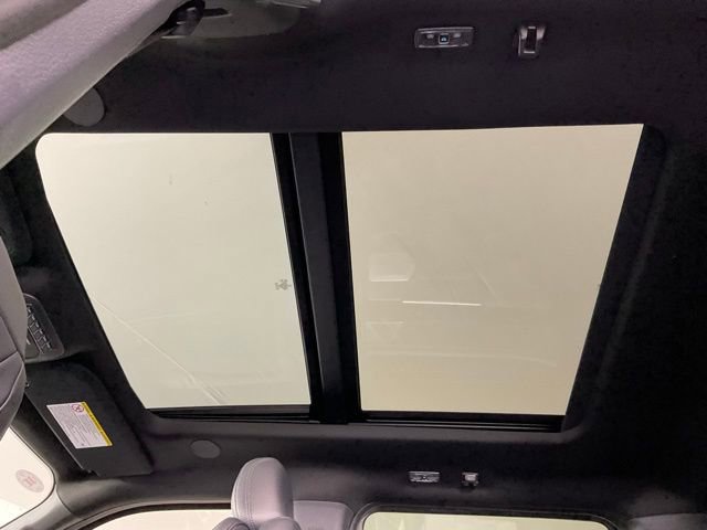 New 2025 Ford F350 Platinum image 17