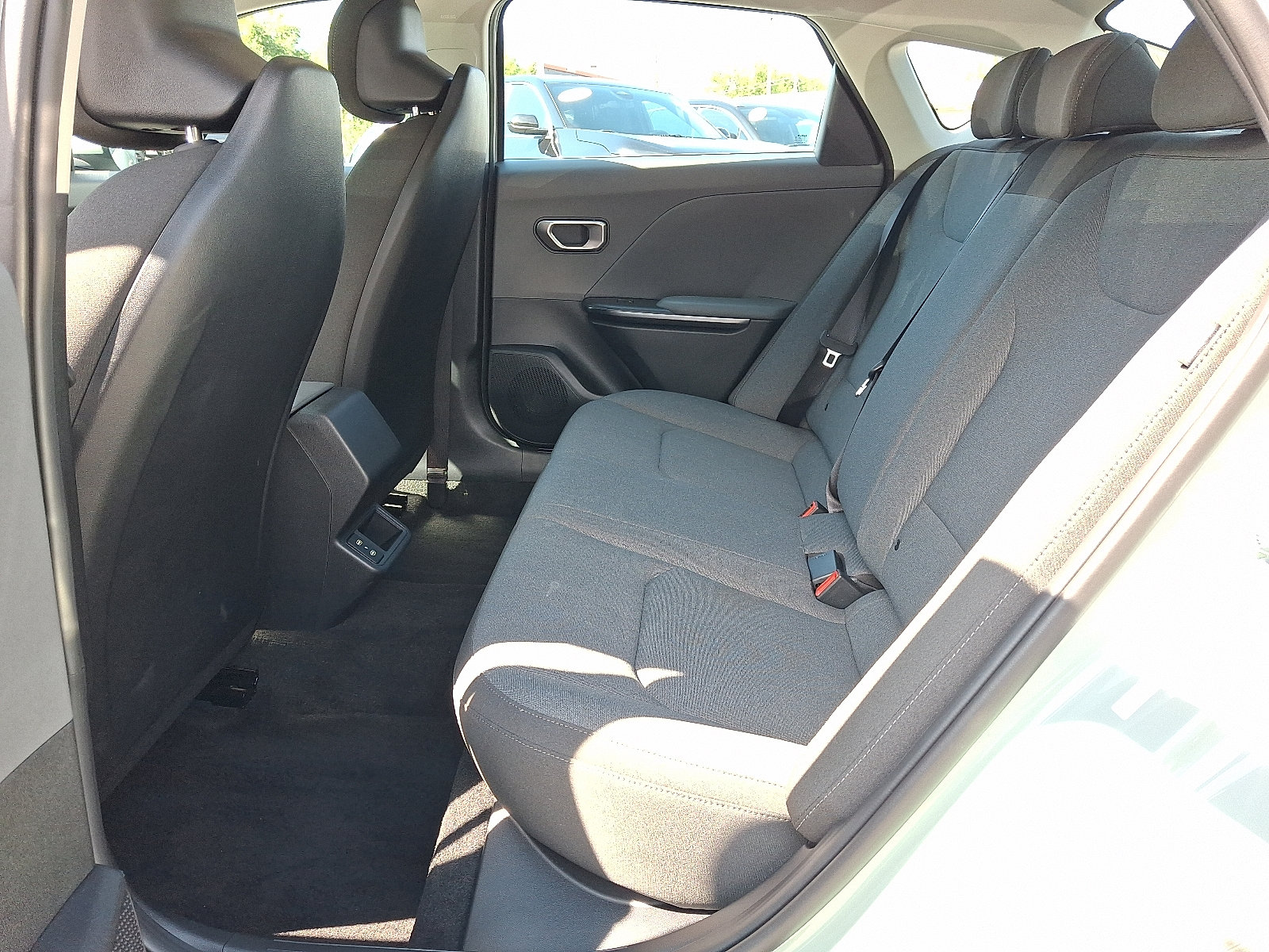 Used 2025 Kia K4 FWD image 11