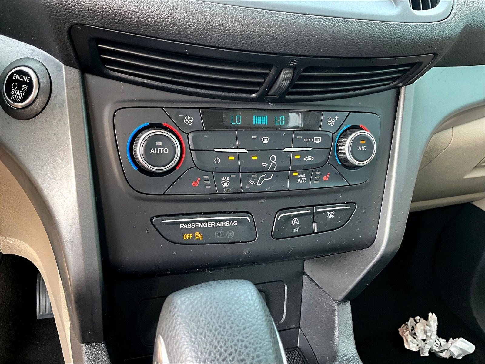 Used 2019 Ford Escape SE FWD image 14