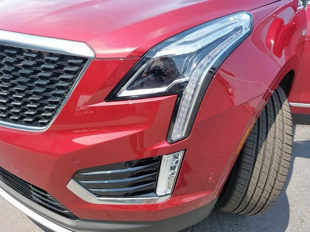 Used 2025 Cadillac XT5 Premium Luxury w/ Technology Package image 34