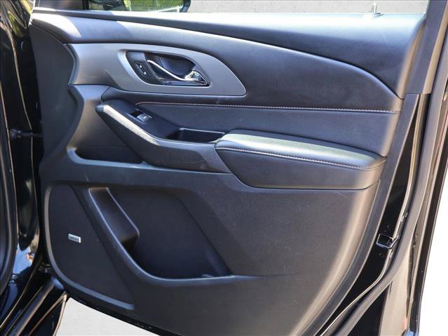 Used 2018 Chevrolet Traverse Premier w/ Redline Edition AWD/4WD image 25