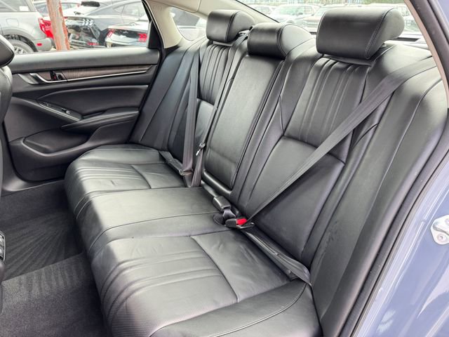 Used 2022 Honda Accord Touring image 16