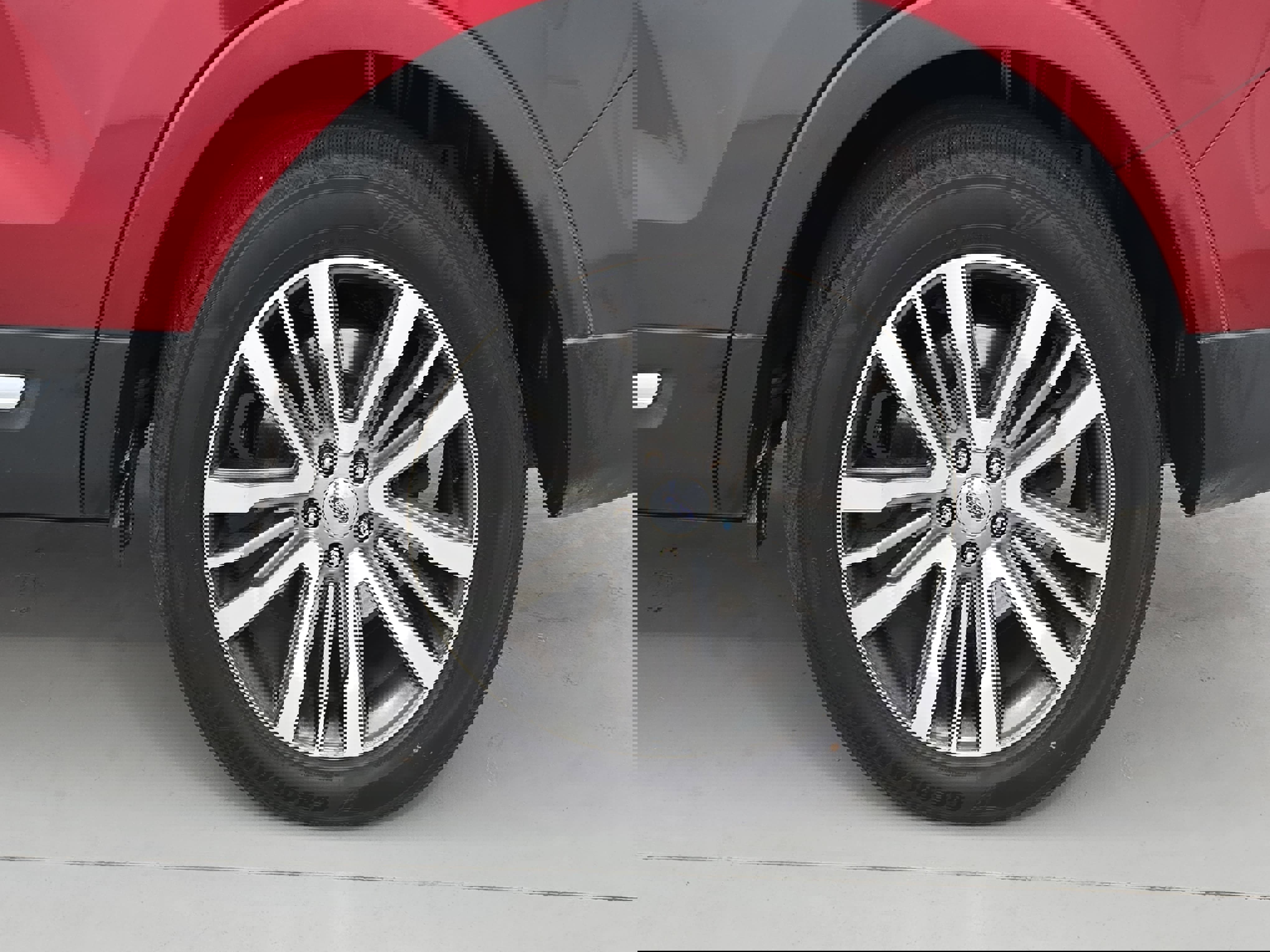 Used 2017 Ford Explorer Platinum image 35